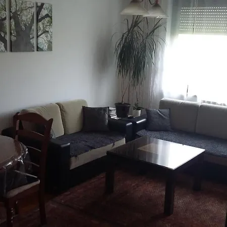 Apartman Apartman *